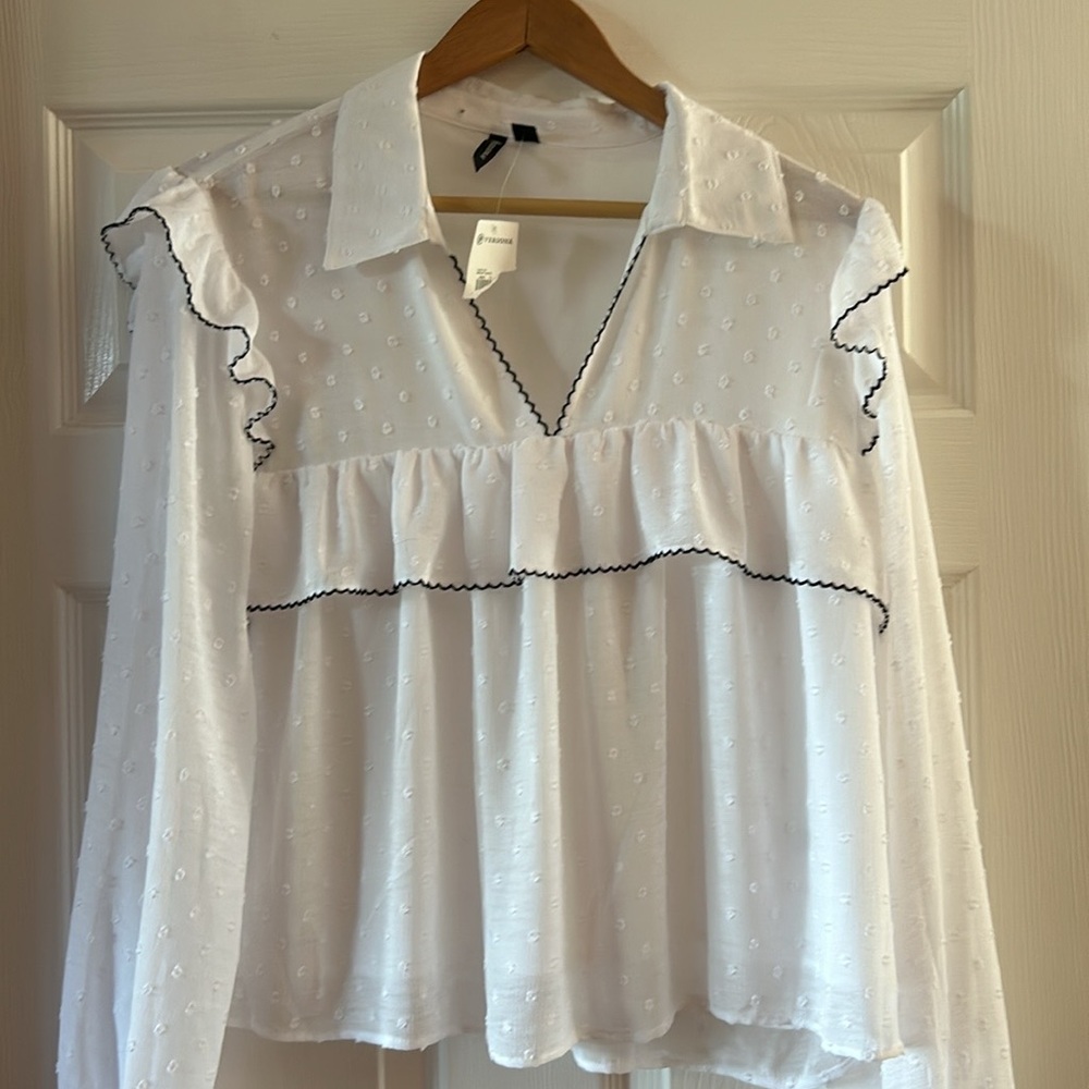 White blouse, never worn